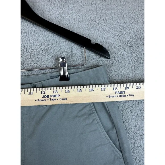 Bonobos Shorts Mens 33 Gray Slim 9 Inch Chino Stretch Casual Classic Summer Mens - Picture 2 of 11